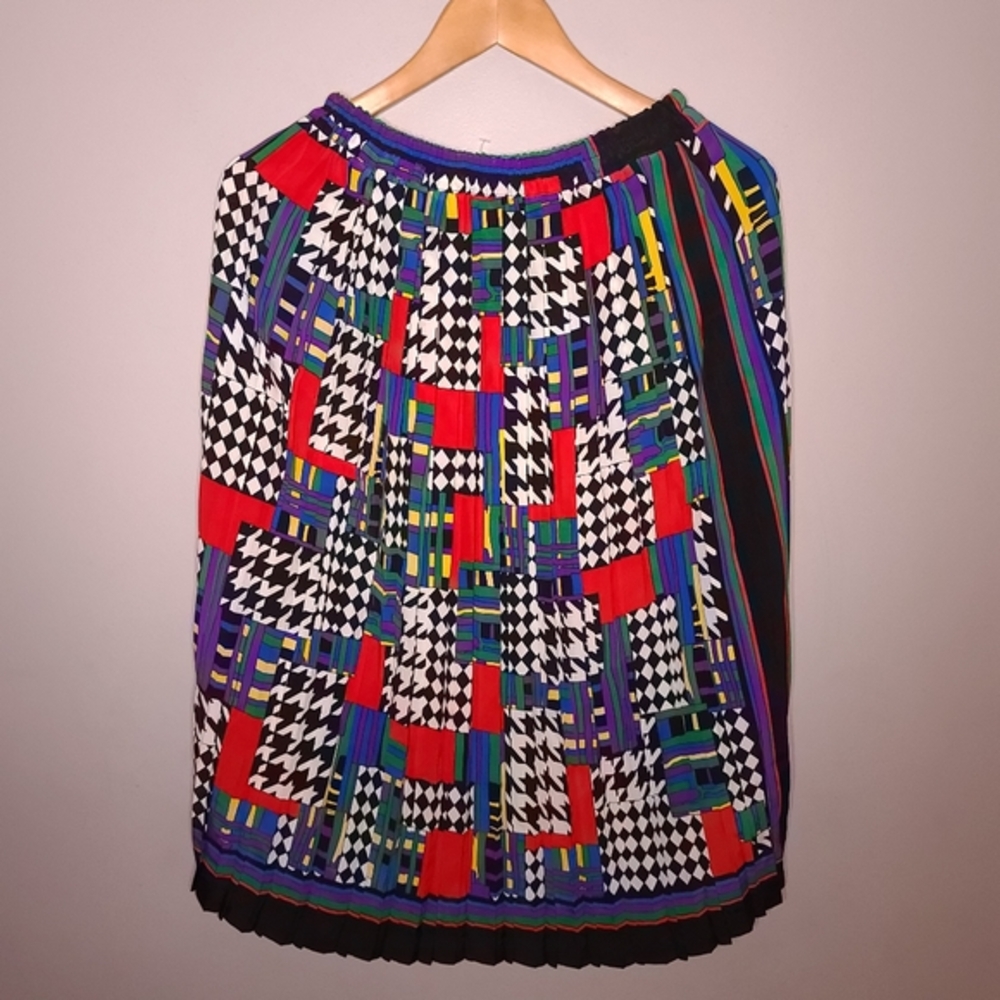 Vintage bold print elastic waist skirt‎ small